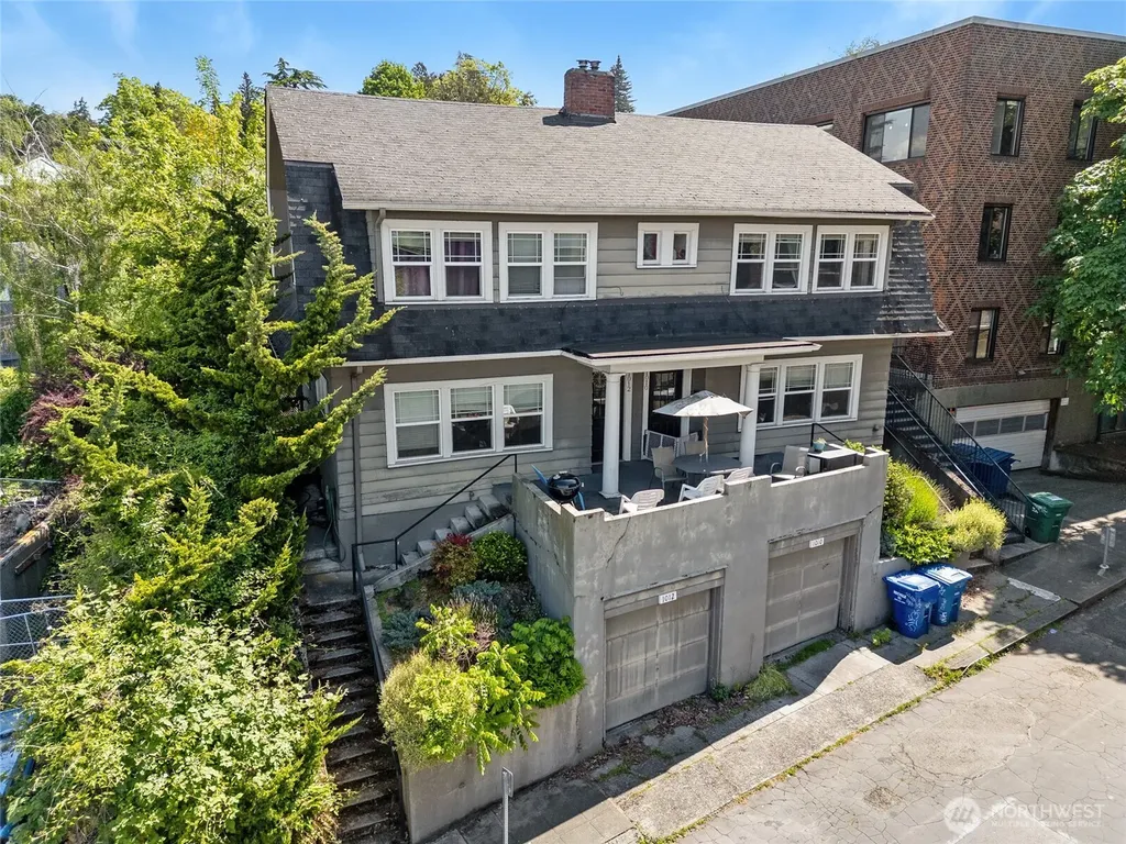 1010 Bellevue Court E Seattle WA 98102