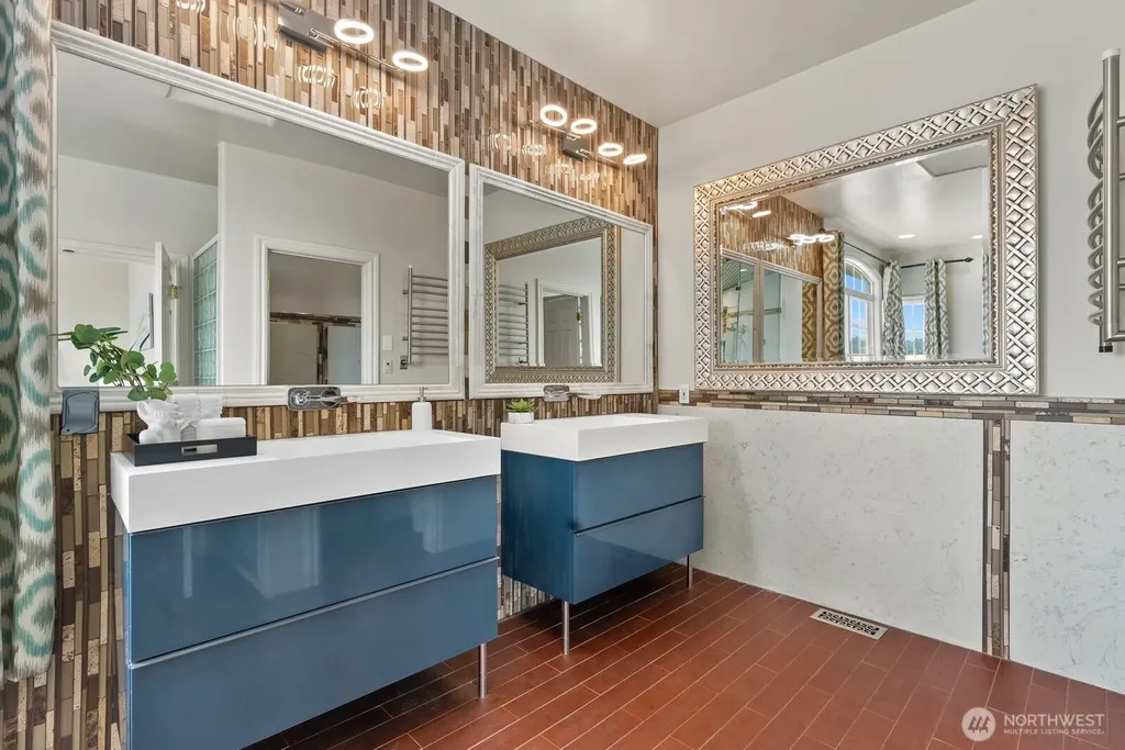 1542 E Sammamish Parkway NE Sammamish WA 98074
