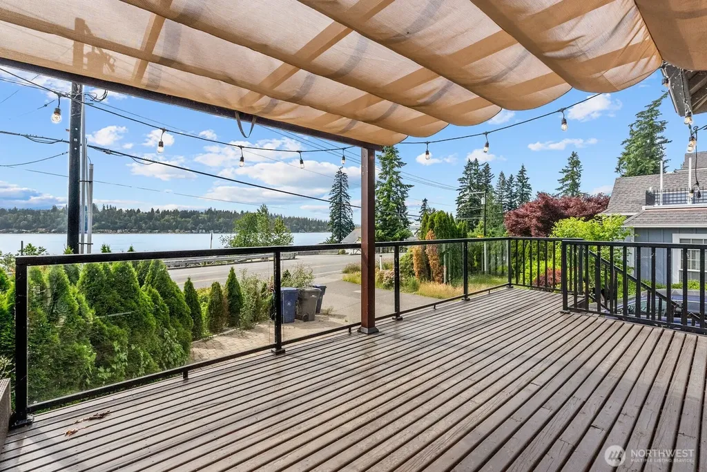 1542 E Sammamish Parkway NE Sammamish WA 98074