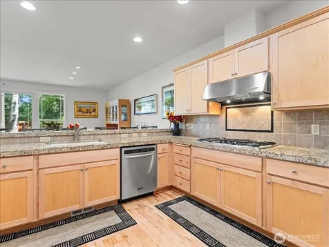 211 SE 198th Place Camas WA 98607