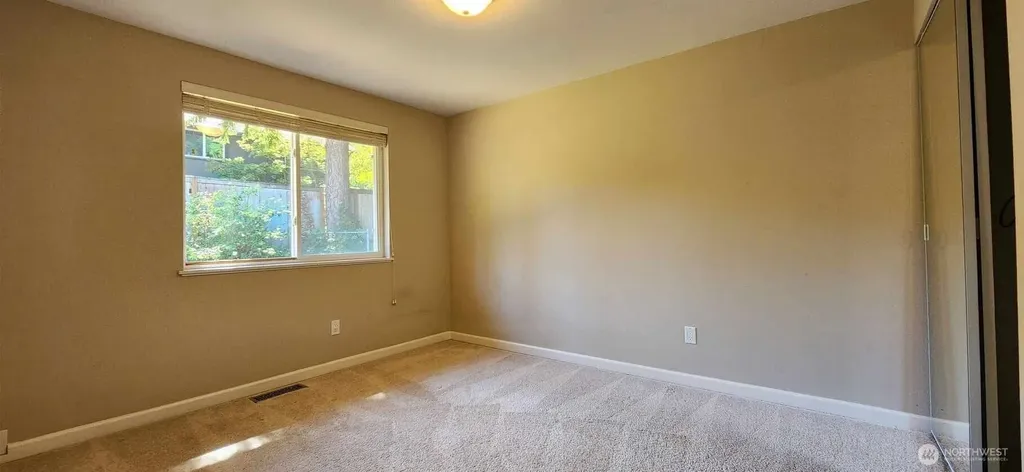 16811 NE 32nd Street Bellevue WA 98008