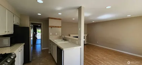 16811 NE 32nd Street Bellevue WA 98008
