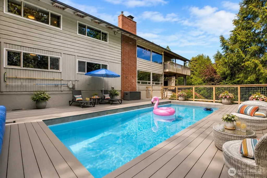 5161 NW Eldorado Boulevard Bremerton WA 98312