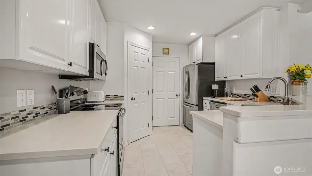 511 Elma Place NE Renton WA 98059