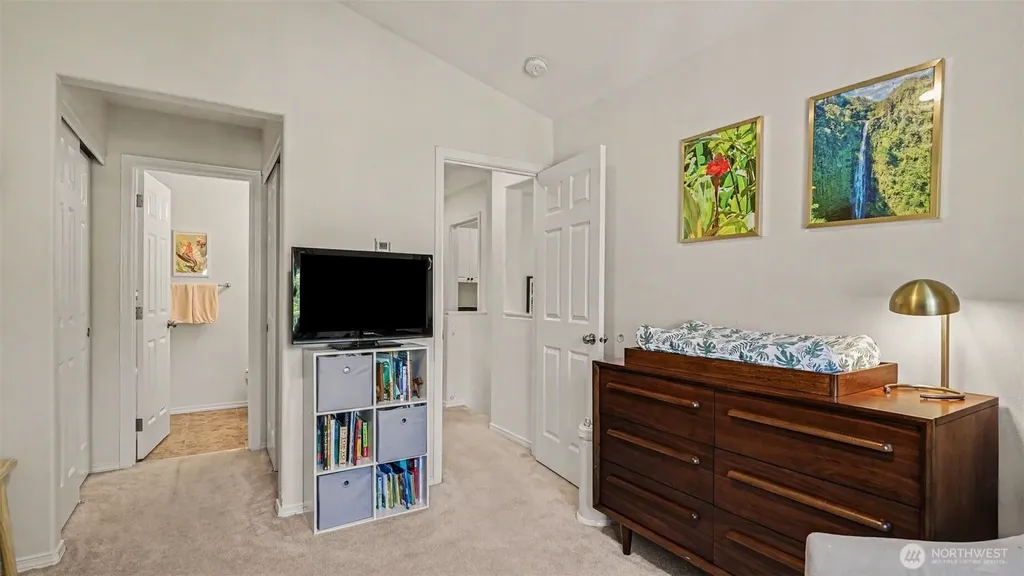 511 Elma Place NE Renton WA 98059