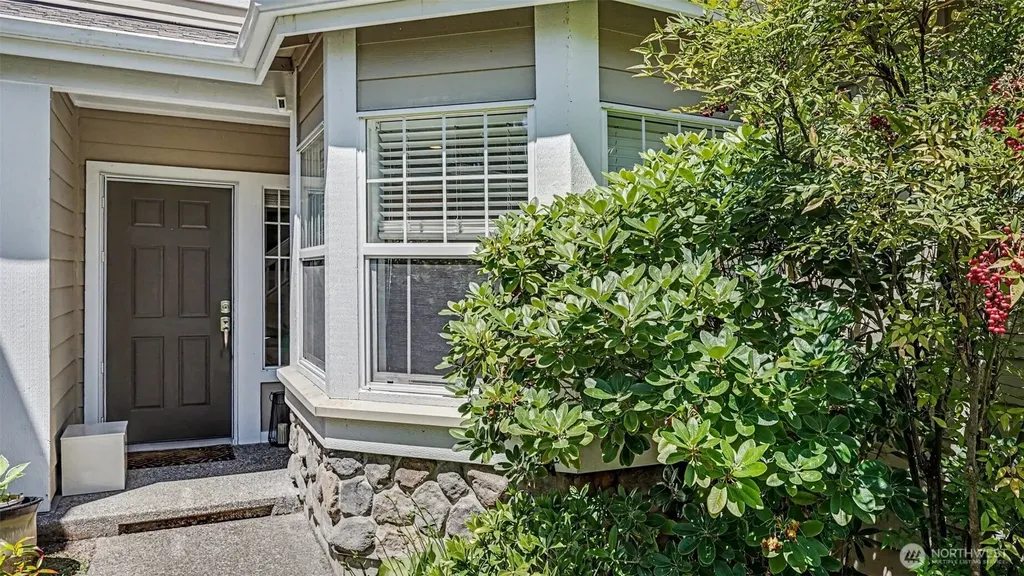511 Elma Place NE Renton WA 98059
