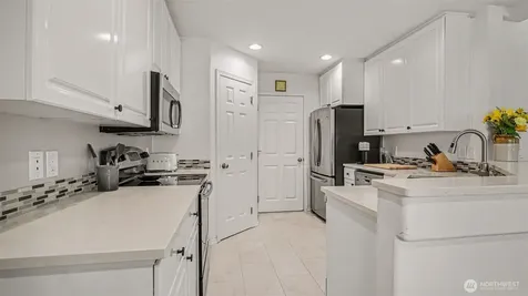 511 Elma Place NE Renton WA 98059
