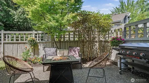 511 Elma Place NE Renton WA 98059