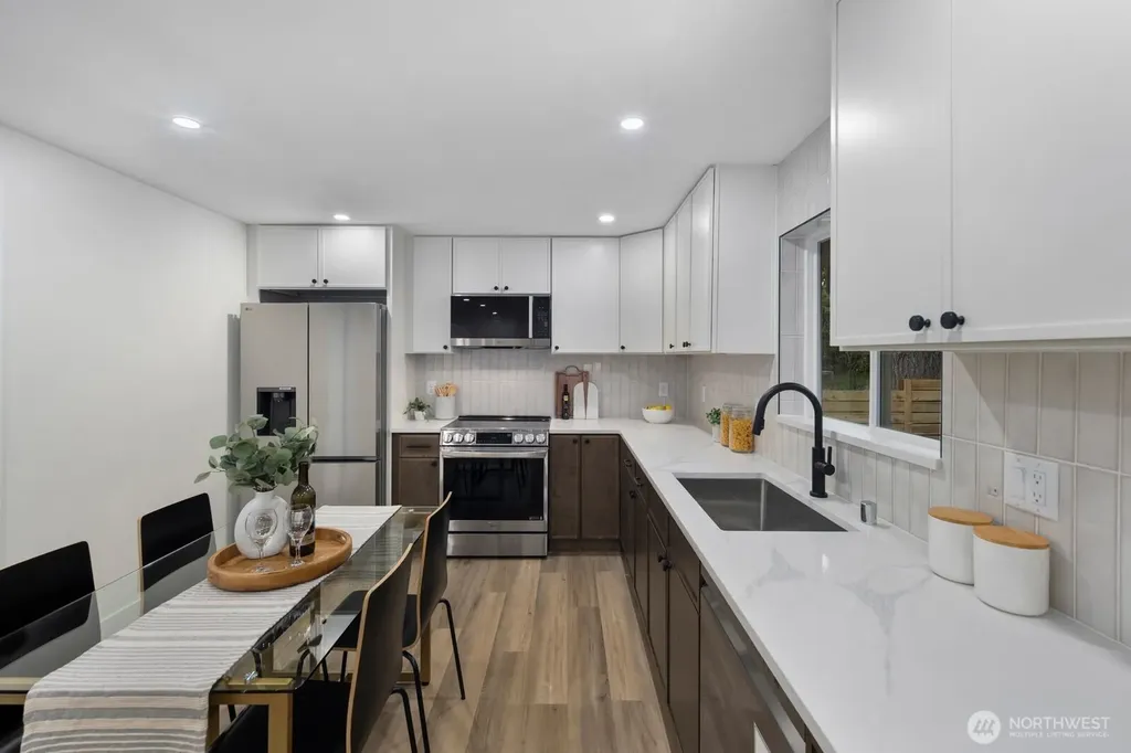 3002 NE 97th Street Seattle WA 98115