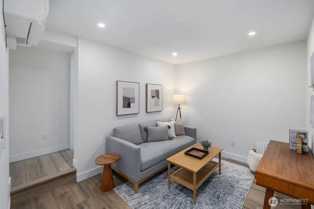 3002 NE 97th Street Seattle WA 98115