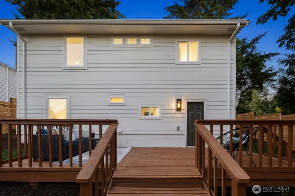 3002 NE 97th Street Seattle WA 98115