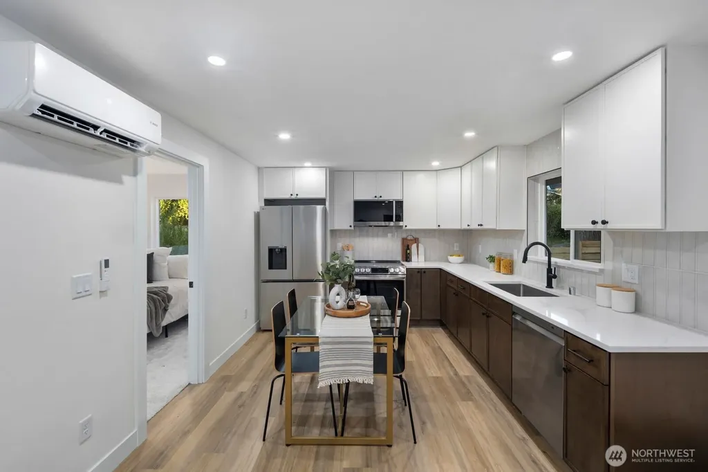 3002 NE 97th Street Seattle WA 98115