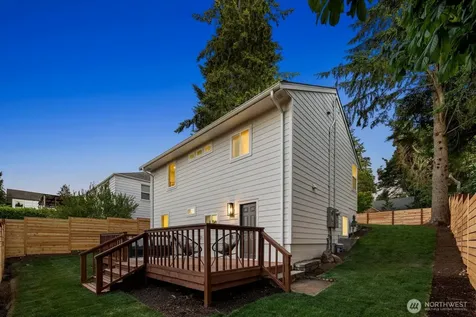 3002 NE 97th Street Seattle WA 98115