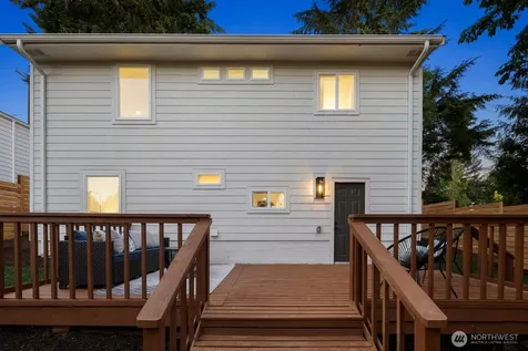 3002 NE 97th Street Seattle WA 98115