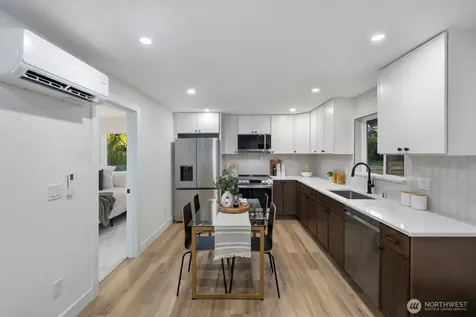 3002 NE 97th Street Seattle WA 98115