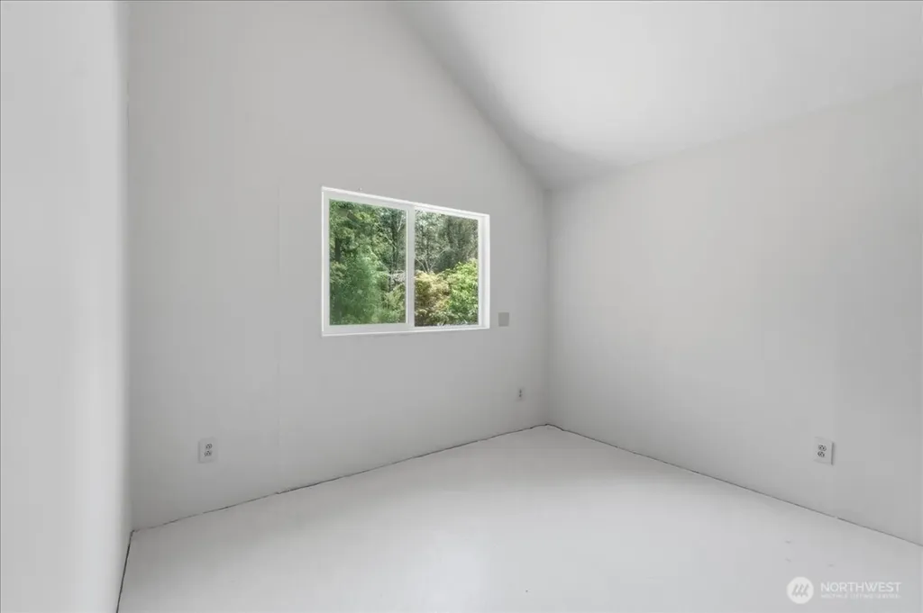 2910 Wollochet Drive NW Gig Harbor WA 98335