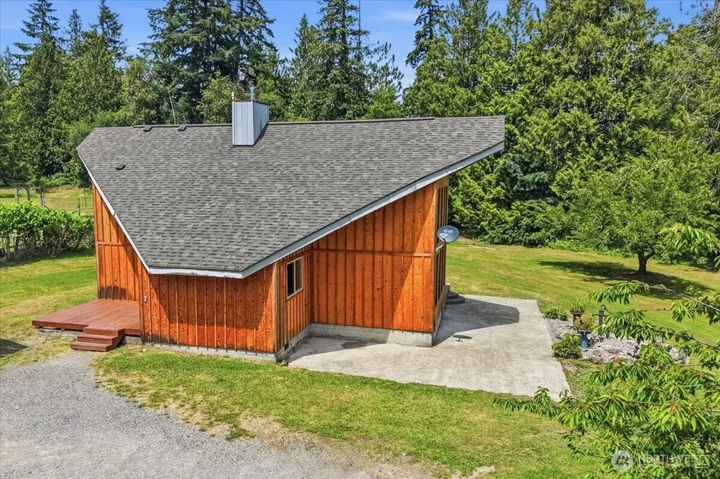 2910 Wollochet Drive NW Gig Harbor WA 98335