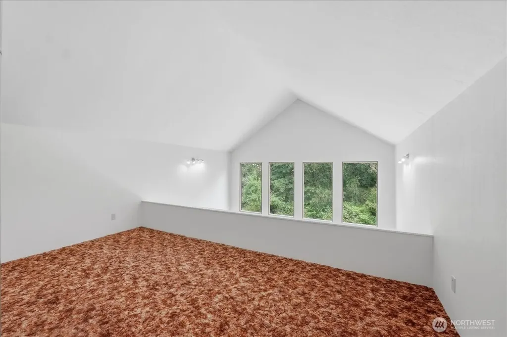 2910 Wollochet Drive NW Gig Harbor WA 98335