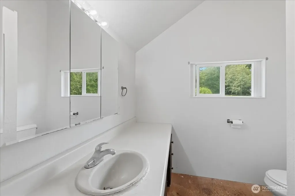 2910 Wollochet Drive NW Gig Harbor WA 98335