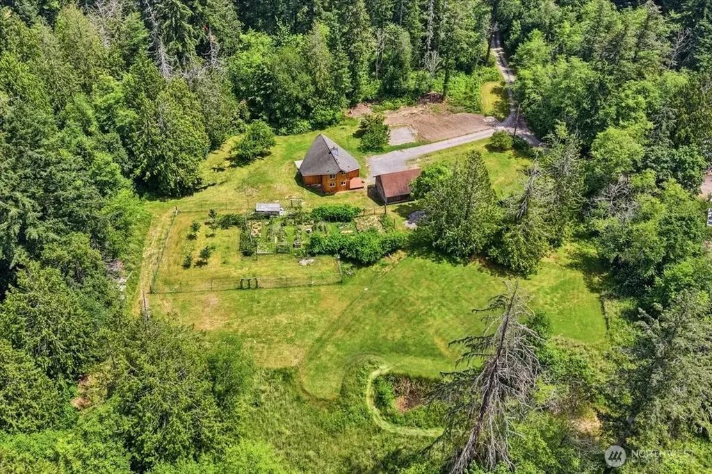 2910 Wollochet Drive NW Gig Harbor WA 98335