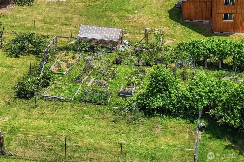 2910 Wollochet Drive NW Gig Harbor WA 98335