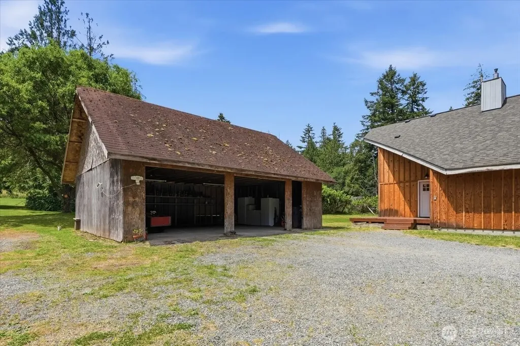 2910 Wollochet Drive NW Gig Harbor WA 98335