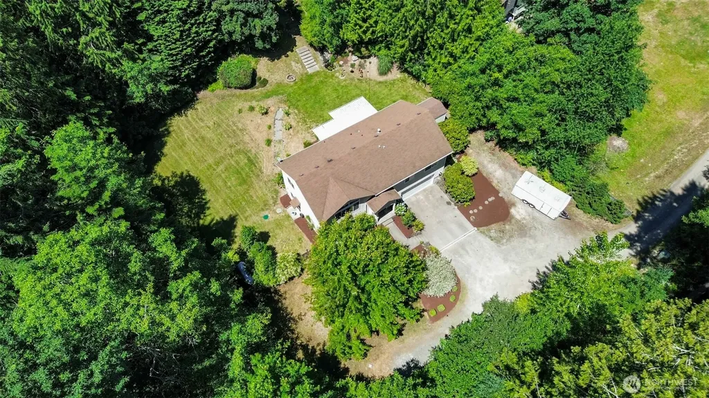 6337 SE Heather Lane Port Orchard WA 98366