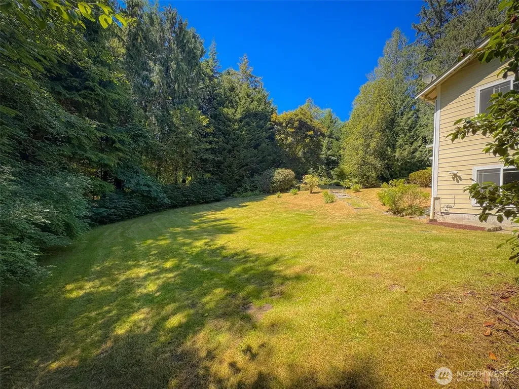 6337 SE Heather Lane Port Orchard WA 98366