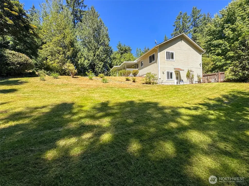 6337 SE Heather Lane Port Orchard WA 98366