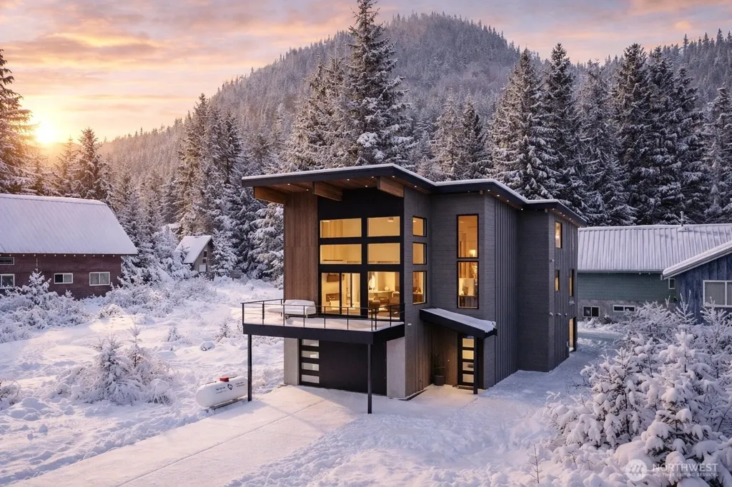 811 E Hyak Drive Snoqualmie Pass WA 98068