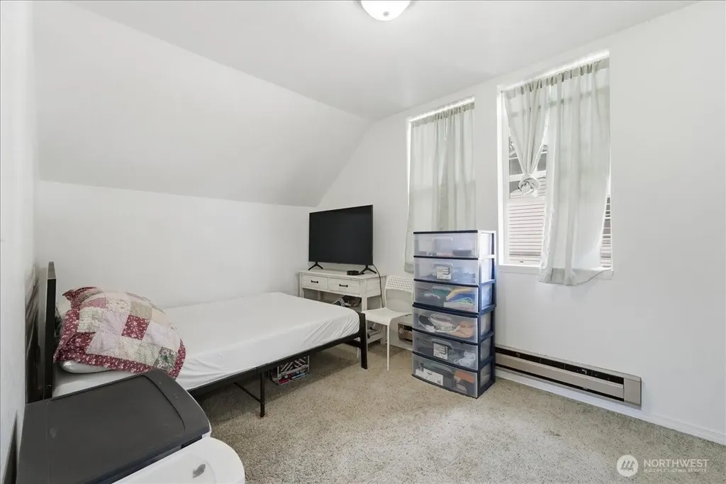 330 W Highland Avenue Chelan WA 98816