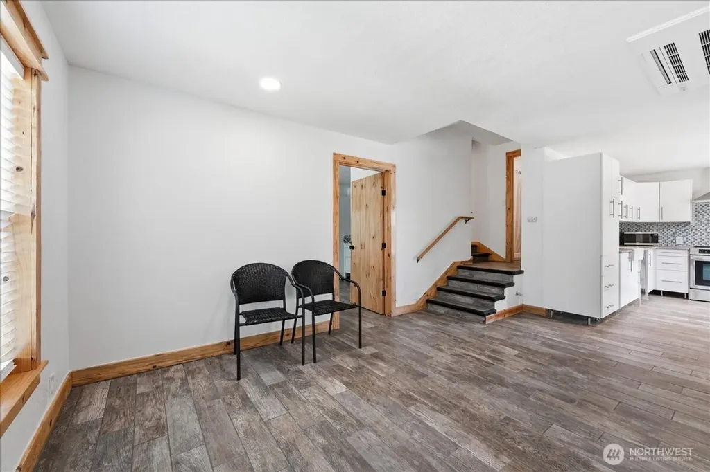 330 W Highland Avenue Chelan WA 98816
