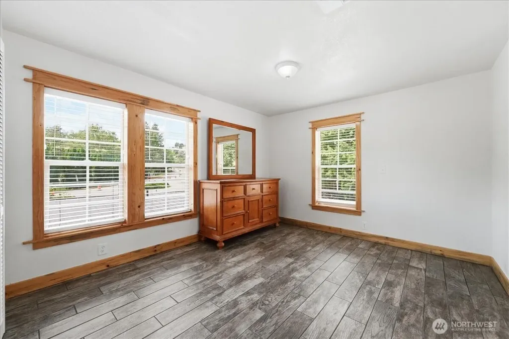 330 W Highland Avenue Chelan WA 98816