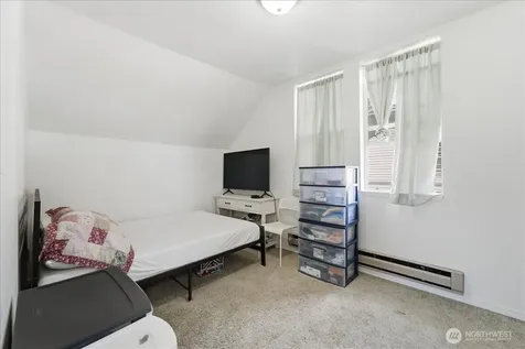 330 W Highland Avenue Chelan WA 98816