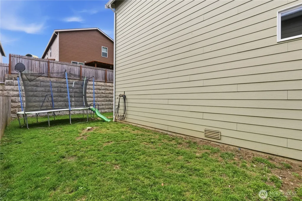 12128 319th Avenue SE Sultan WA 98294