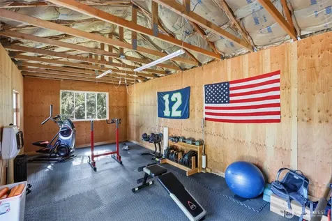 1586 Poplar Lane Camano Island WA 98282