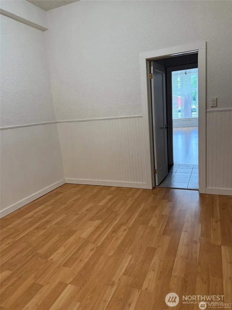 112 1st Avenue S Ilwaco WA 98624