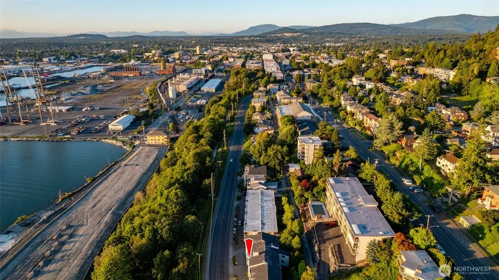 402 Boulevard Bellingham WA 98225