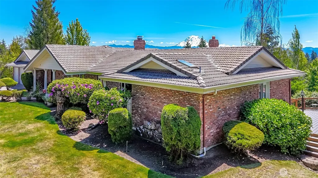 13623 113th St. Court Puyallup WA 98374