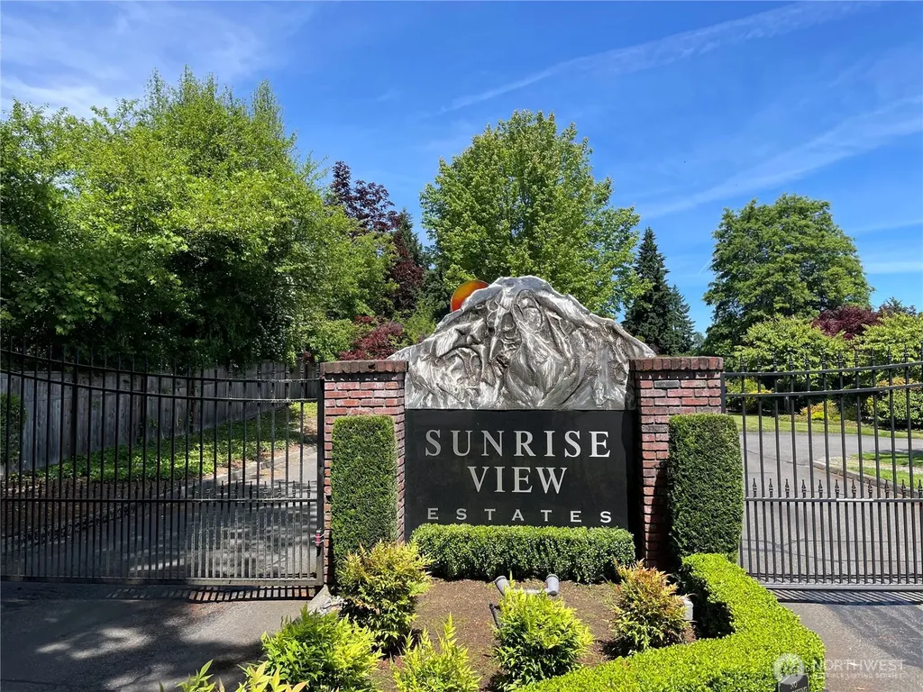 13623 113th St. Court Puyallup WA 98374