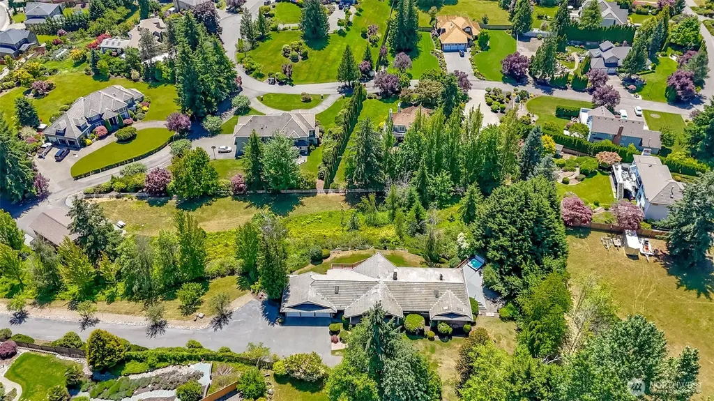 13623 113th St. Court Puyallup WA 98374