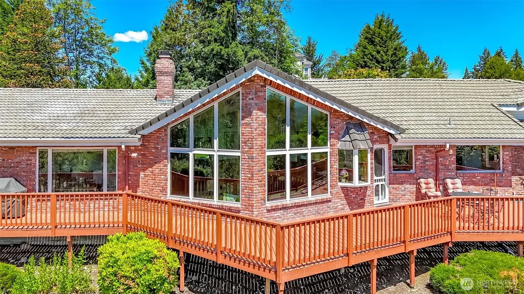 13623 113th St. Court Puyallup WA 98374
