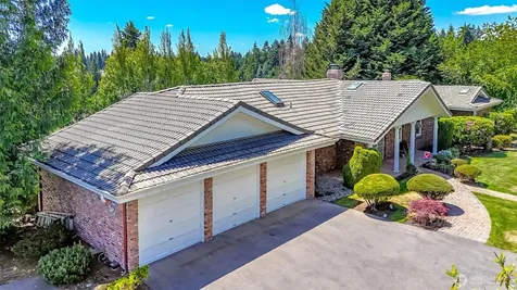 13623 113th St. Court Puyallup WA 98374