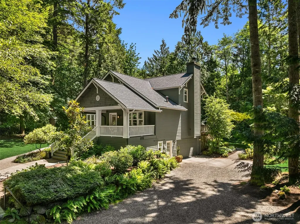 8219 NE New Brooklyn Road Bainbridge Island WA 98110
