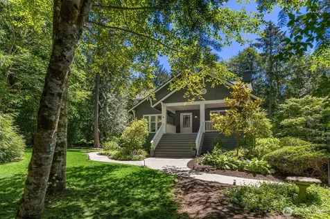8219 NE New Brooklyn Road Bainbridge Island WA 98110