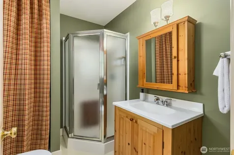 8219 NE New Brooklyn Road Bainbridge Island WA 98110