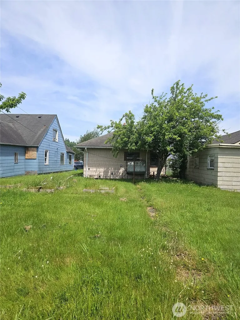 1417 Aberdeen Avenue Aberdeen WA 98520