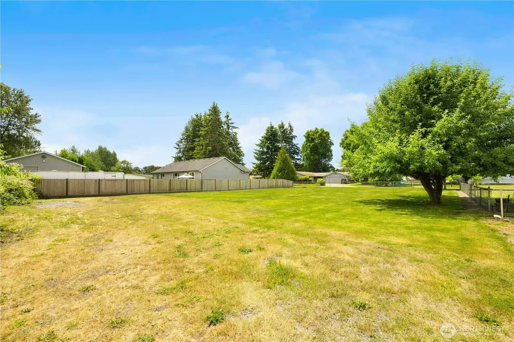 428 4th Avenue SE Pacific WA 98047