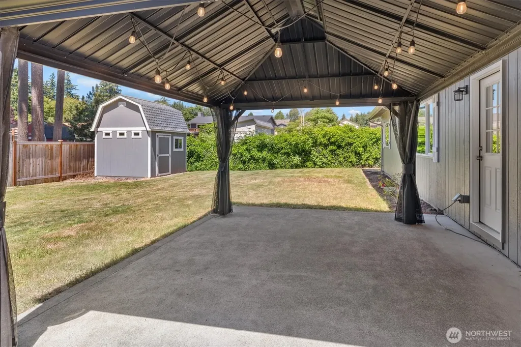 26421 171st Avenue SE Covington WA 98042