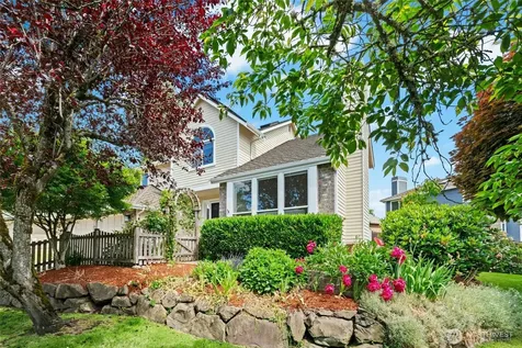 1808 Field Place NE Renton WA 98059